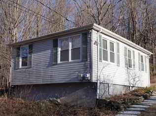 526 Horsepound Rd, Carmel, NY 10512