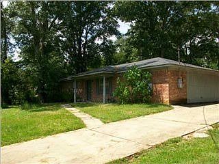 2nd image of 1622 Tucker Dr