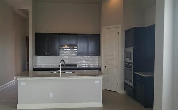 4th image of 5664 Corsica Loop