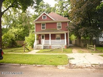 1st image of 638 E Mill St