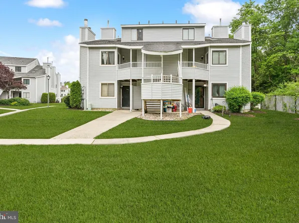 4002 Tracy Ct, Voorhees, NJ 08043