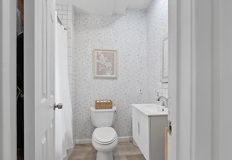 159 Newark St #3D — Photo 14