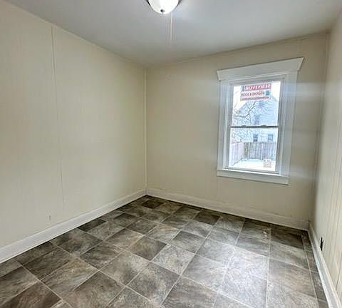 5th image of 145 Crowley Ave #4-1-2
