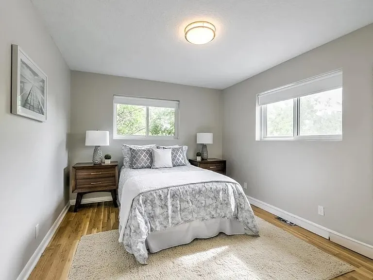 1321 S Pacific St — Photo 11