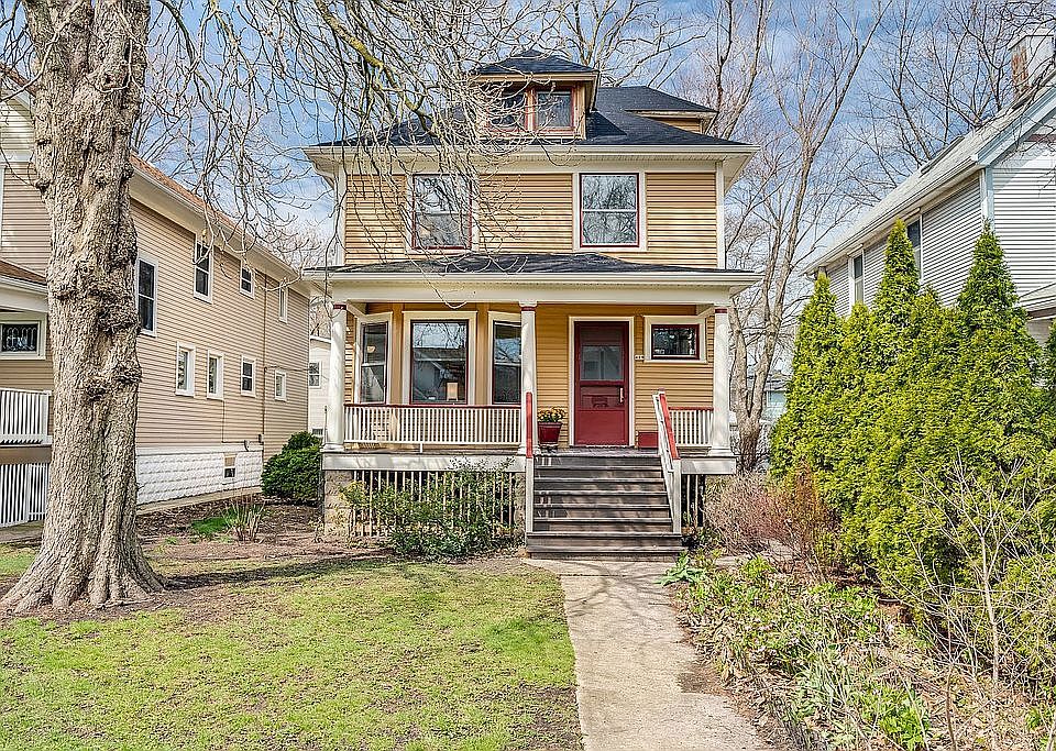 1st image of 429 N Harvey Ave