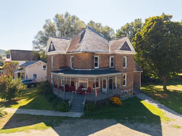 10 Mill St, Avoca, NY 14809