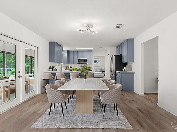 4th image of 4873 Royal Pines Dr