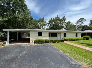 605 E Poplar St, Atmore, AL 36502