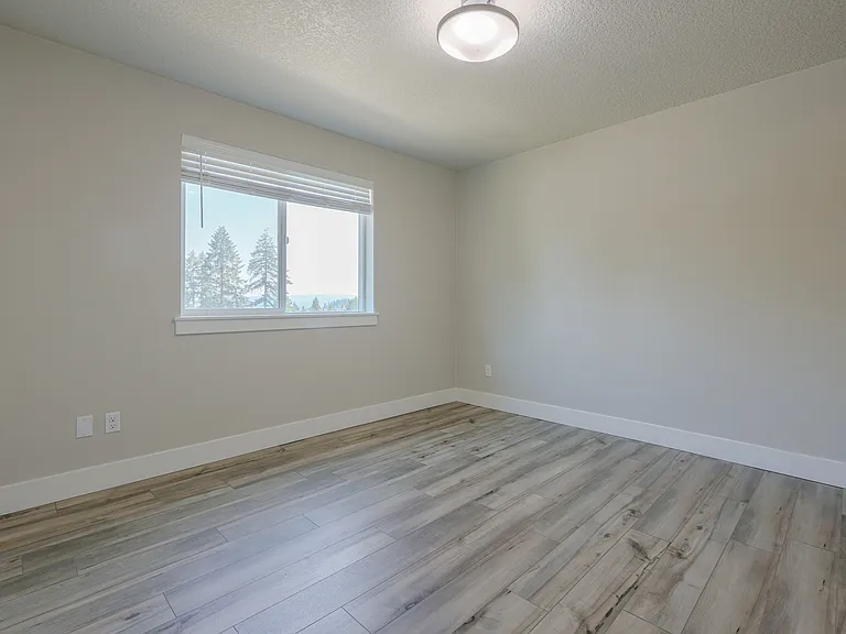 17619 SW Sunview Ln — Photo 16