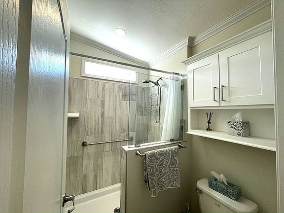 4th image of 13210 Lime Ave