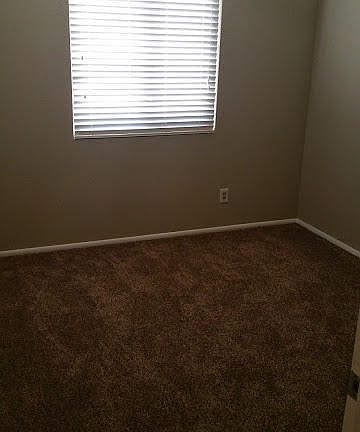 2nd image of 1111 W Yale Dr