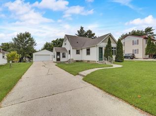 3651 S 89th St, Milwaukee, WI 53228