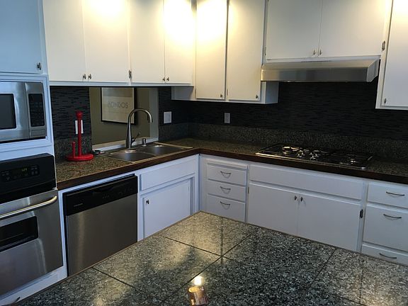 3rd image of 909 Alvarado Ave APT 6