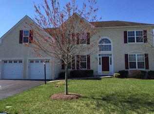 24 Allsmeer Dr, West Grove, PA 19390