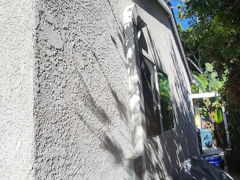 2050 Lomita Park Pl #A — Photo 32