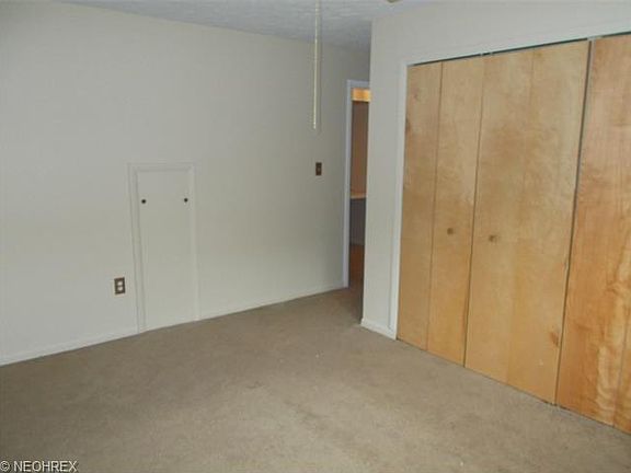2nd image of 1390 Golden Gate Blvd APT E104