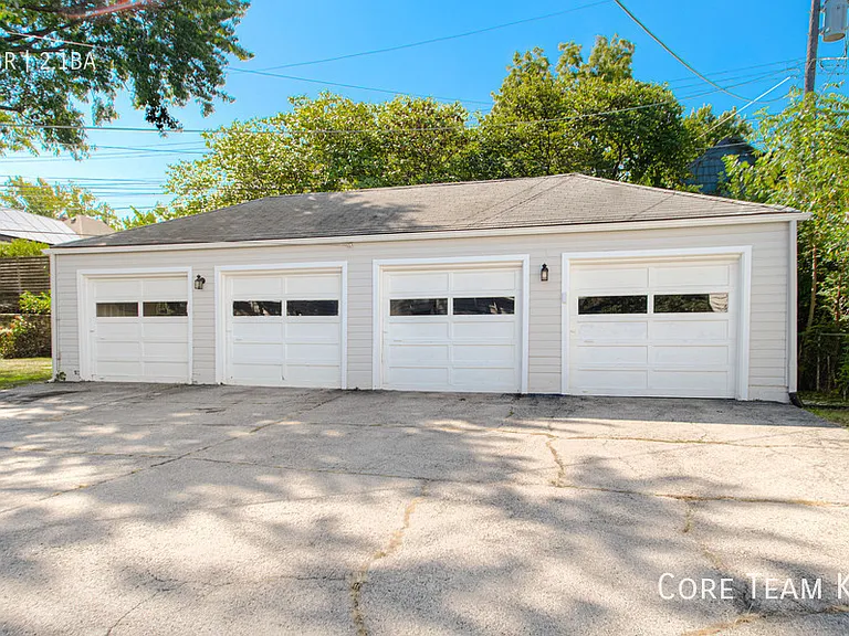 629 E Meyer Blvd #629 — Photo 23