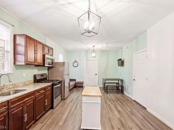 187 2Nd St, Newark City, NJ 07107