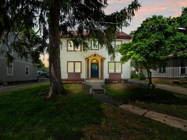 2707 N Clinton St, Fort Wayne, IN 46805