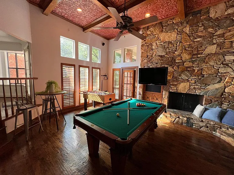 6507 Clubhouse Cir — Photo 12