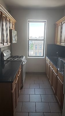 1st image of 4207 34th Ave #5D