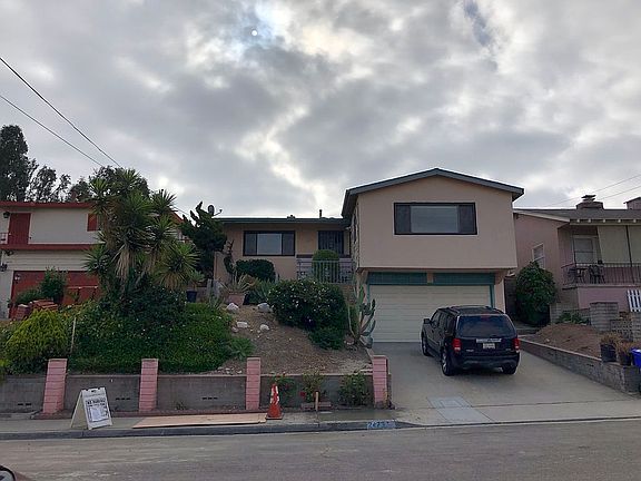 2nd image of 2473 56th St