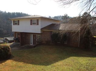 70 Bond Street, Marion, NC 28752