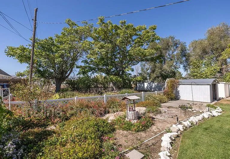 11920 S Redwood Rd — Photo 3