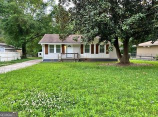 8153 Attleboro Dr, Jonesboro, GA 30238