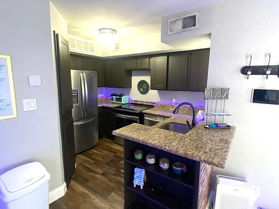 3rd image of 2309 Balsam Dr #K11