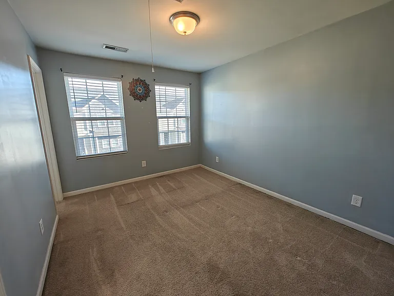 506 Directive Dr — Photo 12