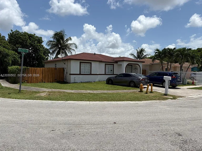 13471 SW 271st Ln — Photo 23