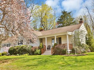 31 Aldridge Rd, Chappaqua, NY 10514