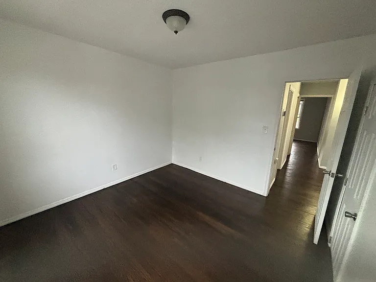 46 N 15th St #2 — Photo 2