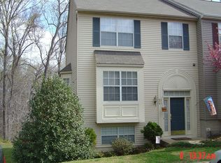 606 Backridge Ct, Fredericksburg, VA 22406