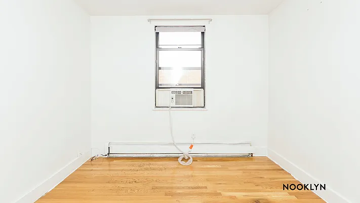 Rented by Nooklyn NYC LLC | media 19