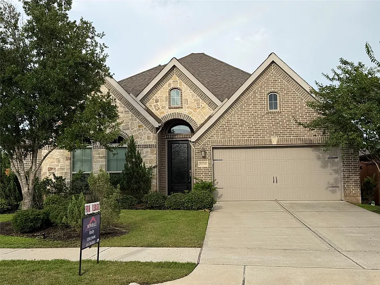 10511 Forfar Ln — Photo 1