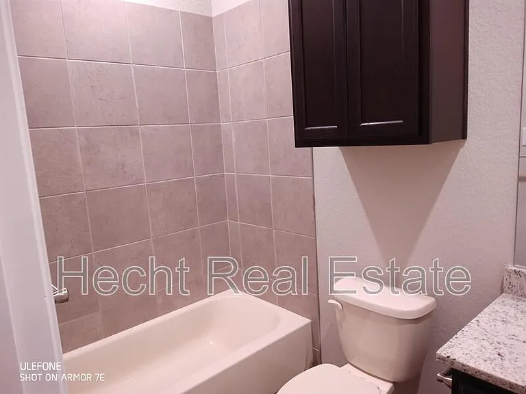1144 Stanley Rd — Photo 10