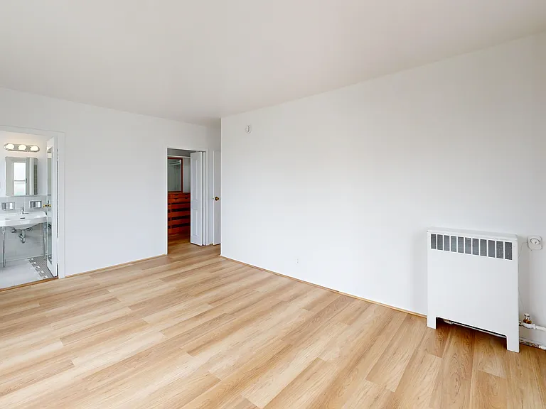 Parkmerced Apartments — Photo 104