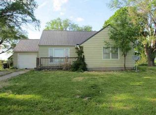 1031 W 18 Hwy, Clinton, MO 64735