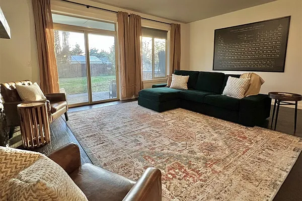 5 bed, $7,250 — Photo 3