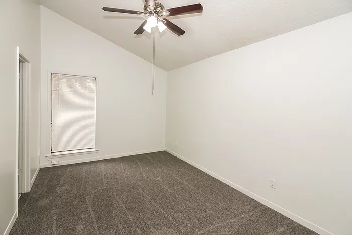 6218 Ridgeline Dr — Photo 11