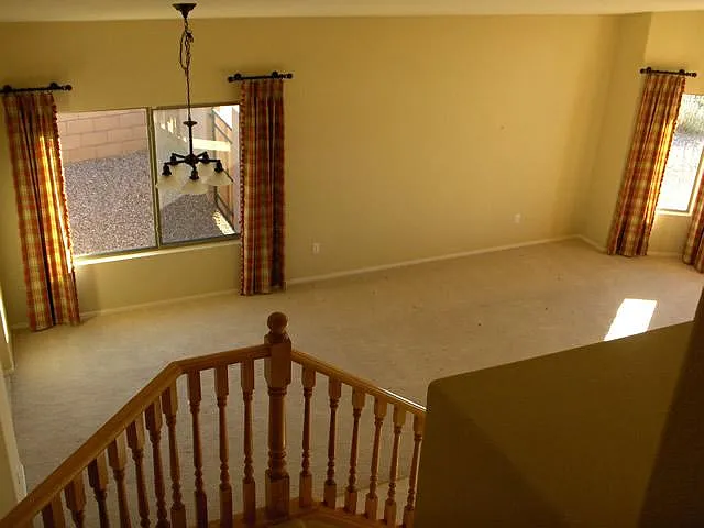 831 S Willis Ave — Photo 6