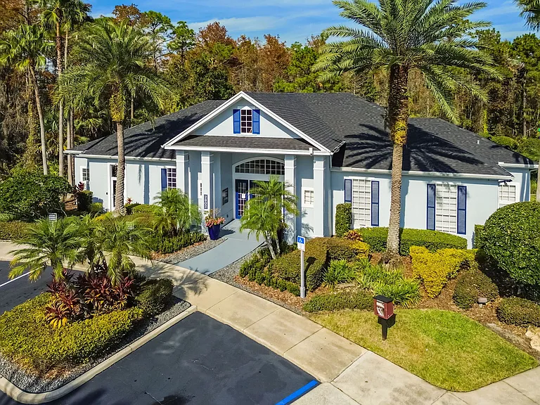 Knightsbridge at Stoneybrook — Photo 15