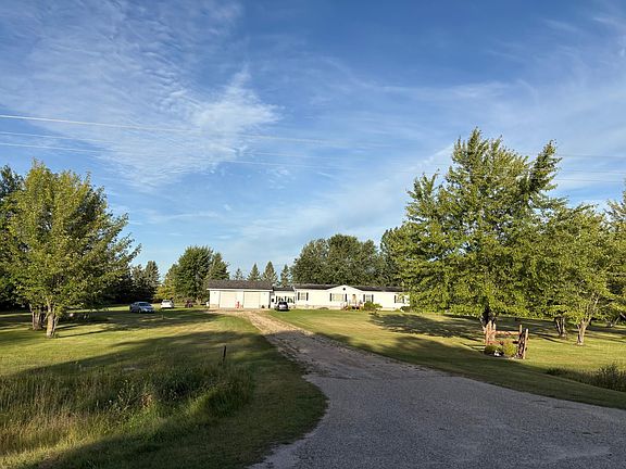 3rd image of 2891 State Highway 172 NW