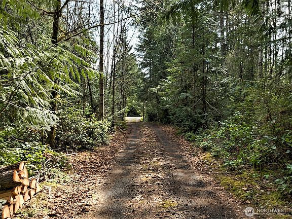 5th image of 6041 E Agate Road