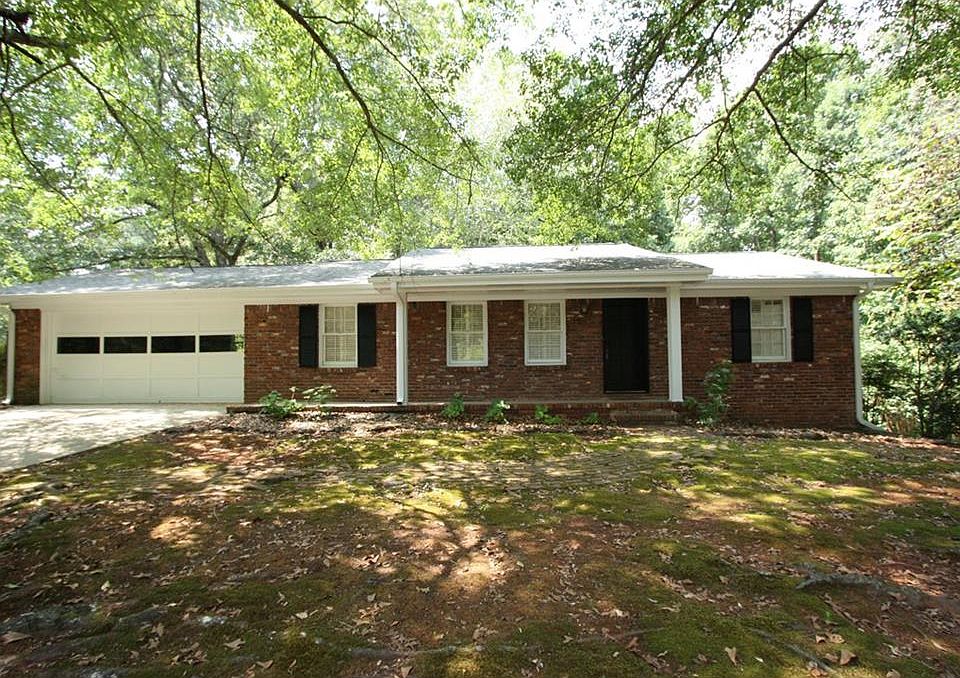 1st image of 4841 Rockwood Dr