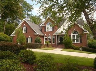 492 N Kings Grant Dr, Columbia, SC 29209