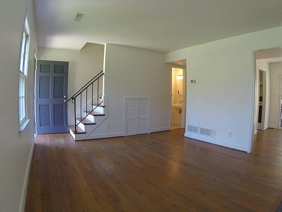 Freshly Remodeled 2BR w/ Hardwood Floors
