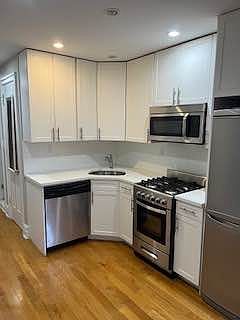 1st image of 544 W 50th St #55F